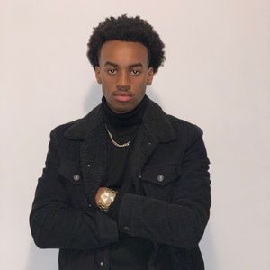 Meet your Posher, Kevin